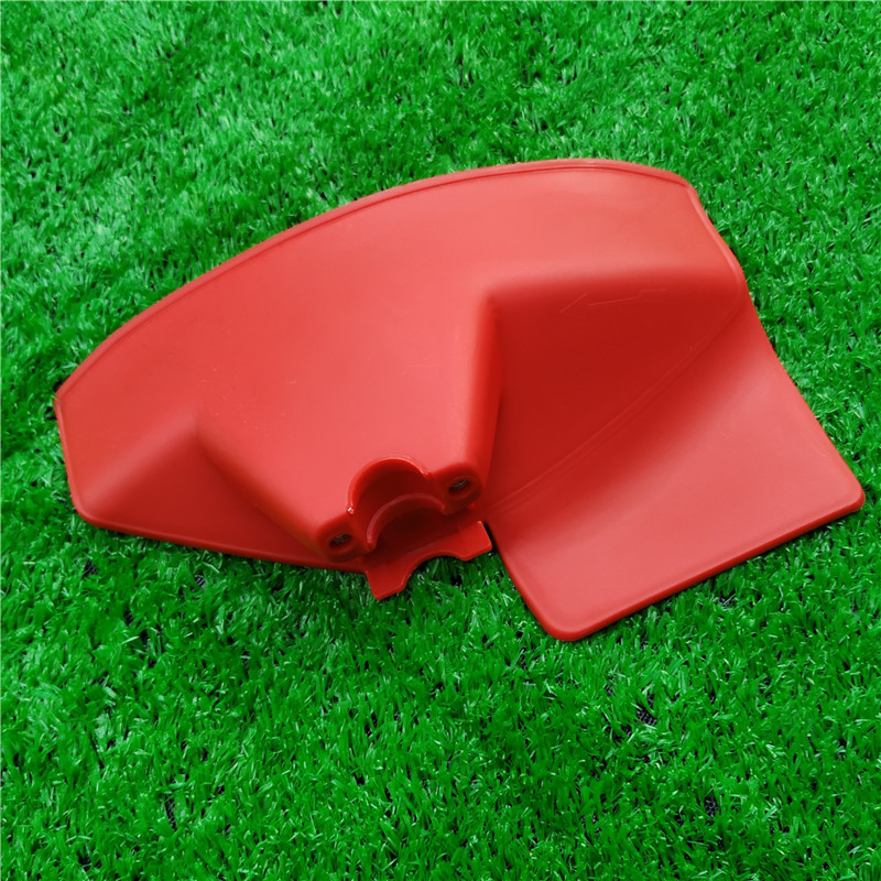 优质割草机挡草板割灌机通用挡草罩背负式打草机小挡草板