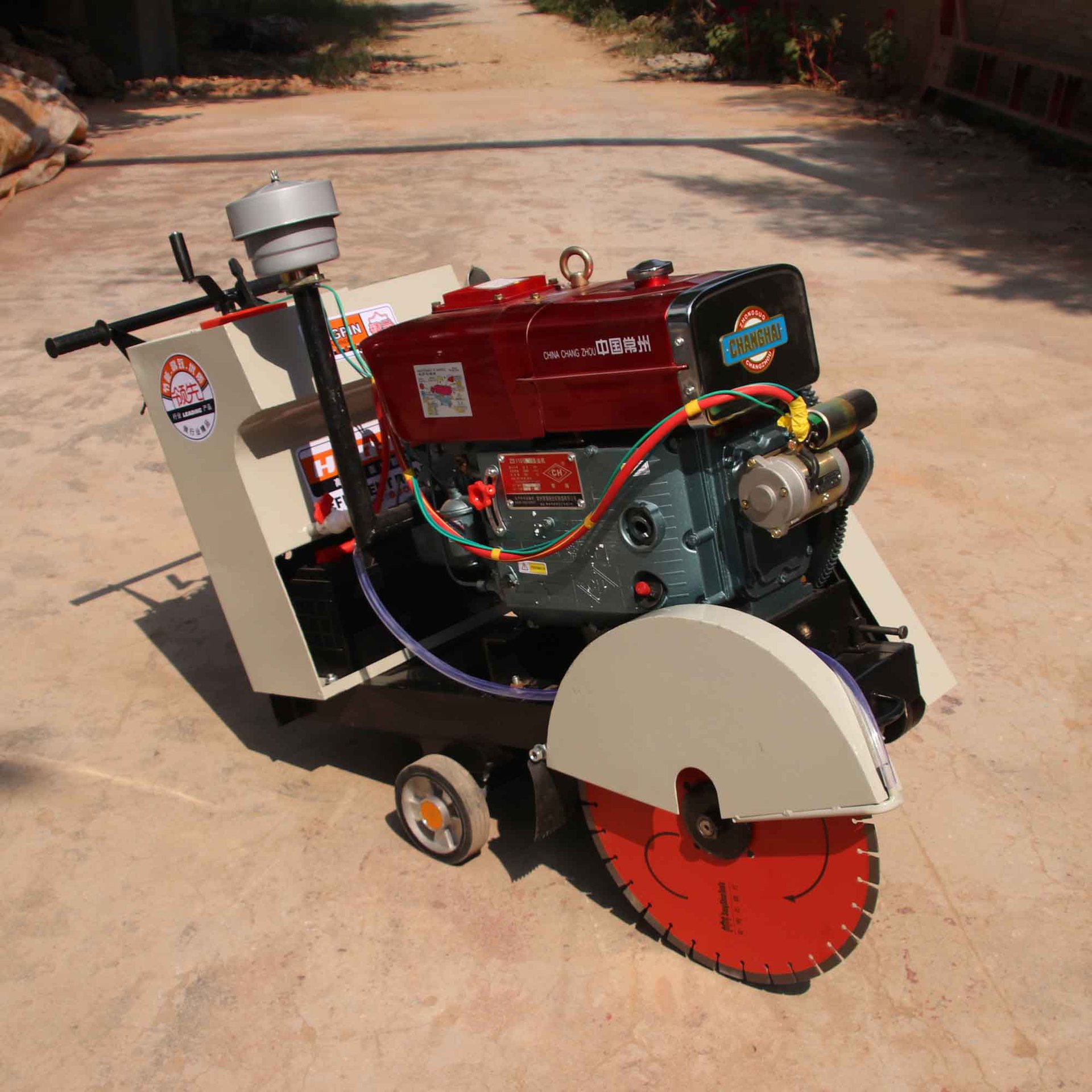 大型柴油切割机 批发直径1米切割机锯片 能切50公分的切缝机-阿里巴巴