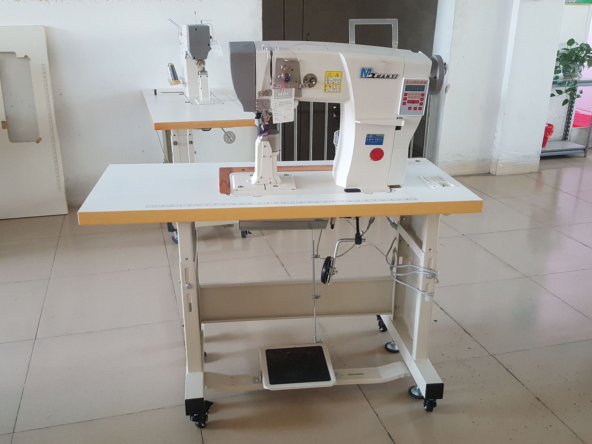 my-591罗拉车 电脑罗拉车 双针电脑罗拉车 双同步电脑罗拉车