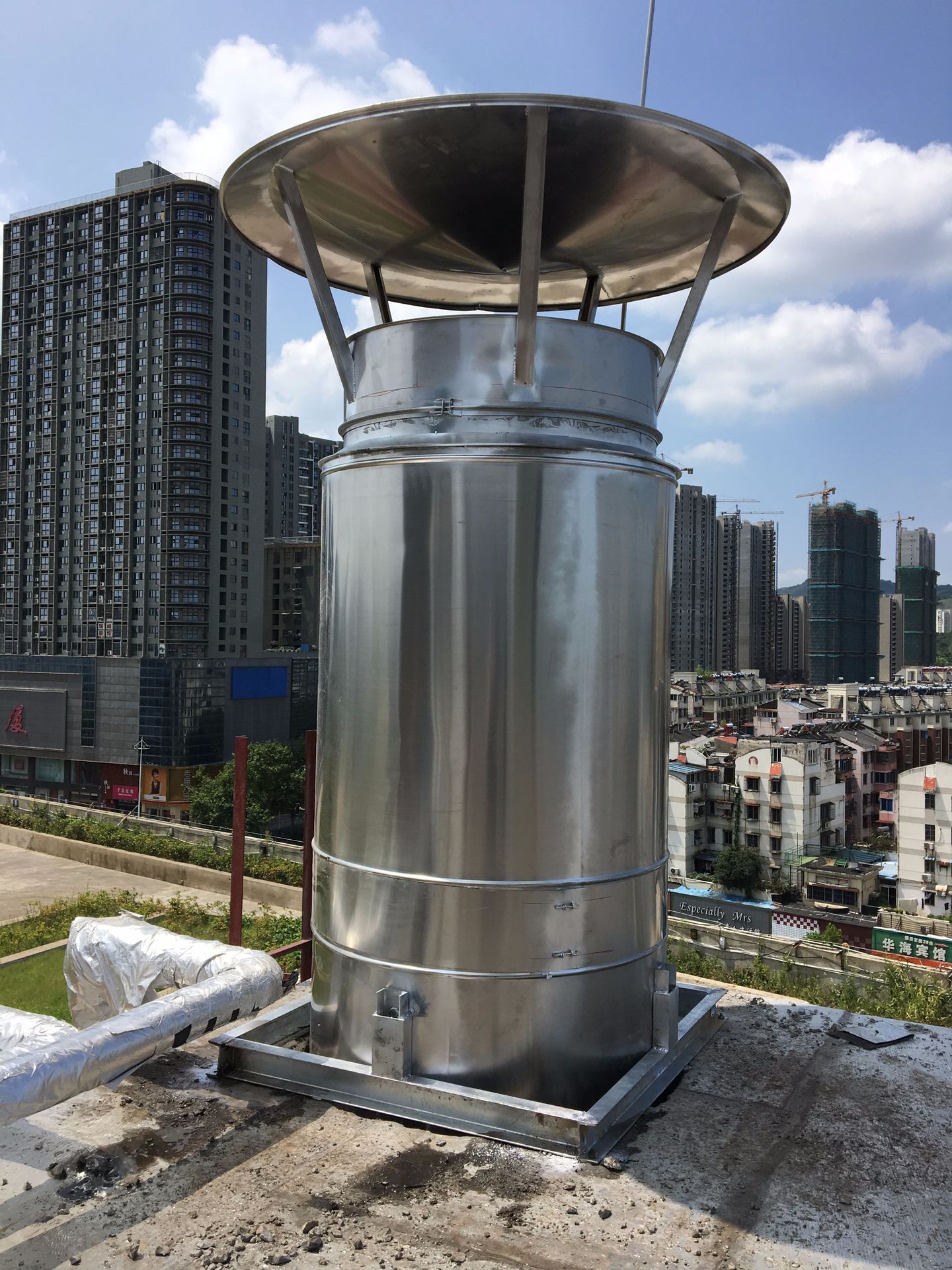 304不锈钢双层保温烟囱 锅炉烟囱 发电机烟囱厂家直销