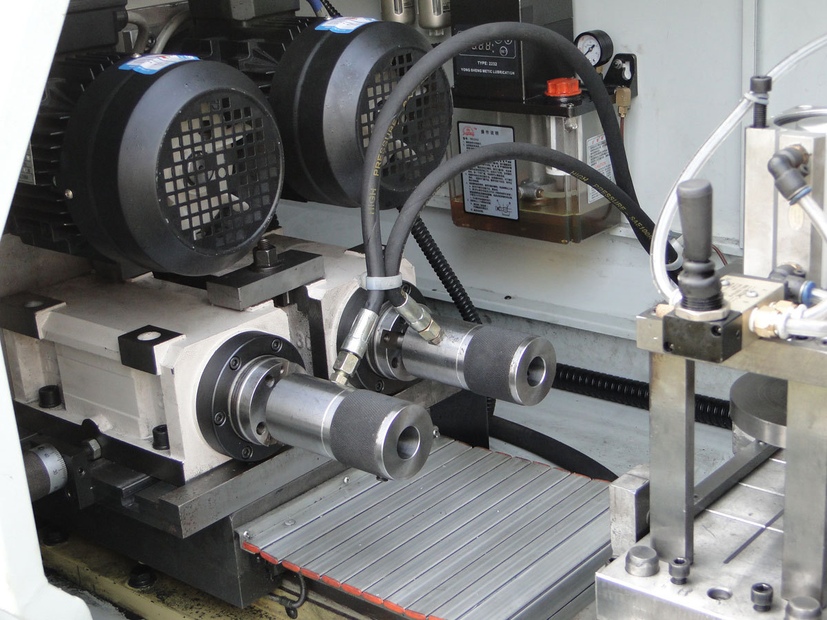 组合机床 专机改造 四轴深孔数控钻 型号skz5030 数控铣床