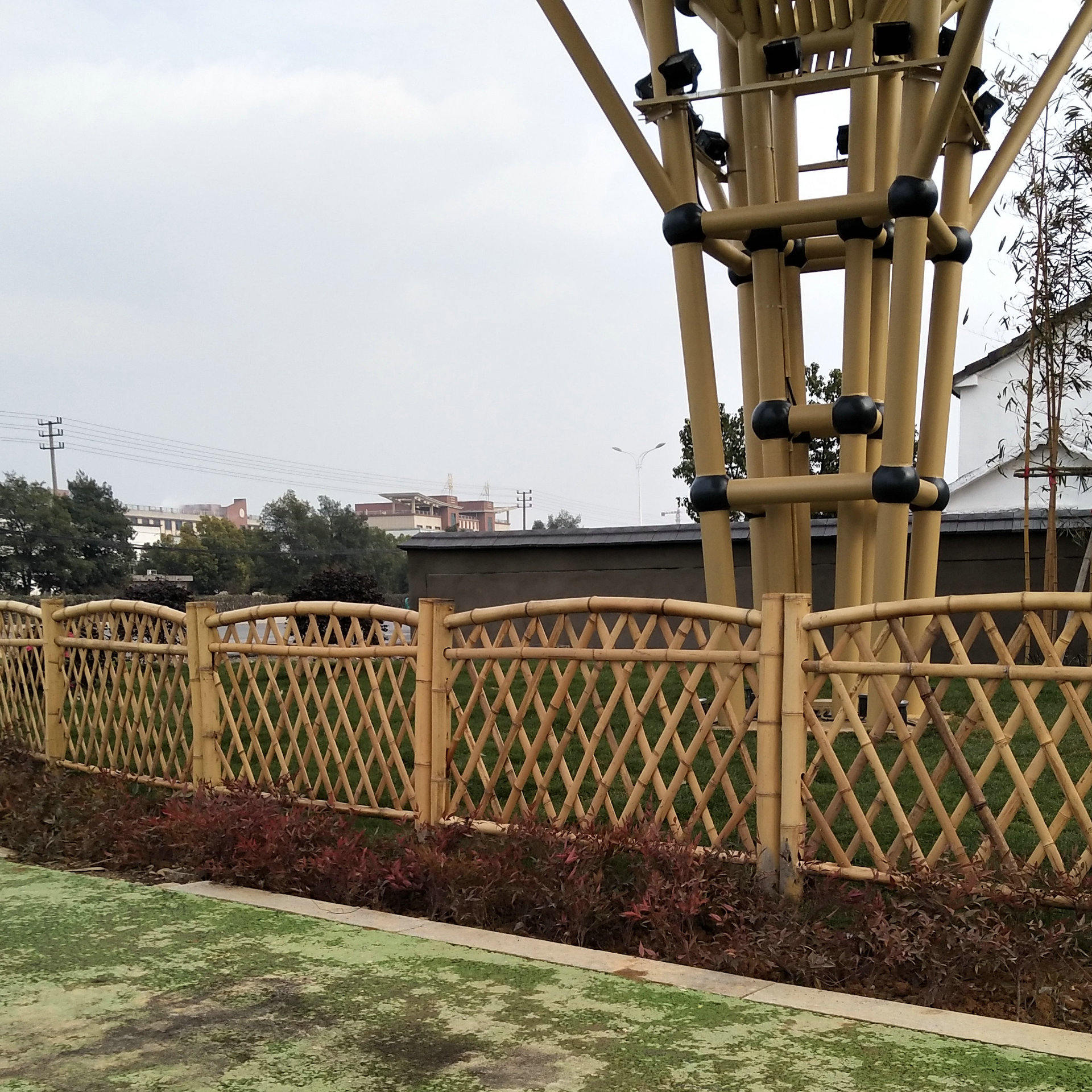 竹园艺围栏篱笆批发 花园阳台户外栅栏 竹围栏可定制竹园艺围栏