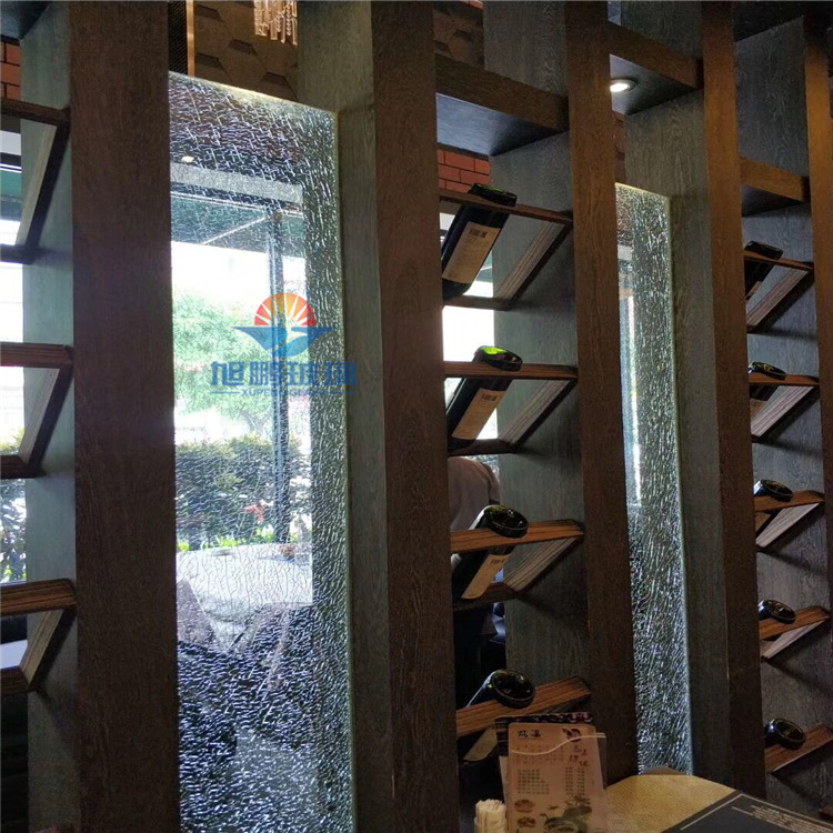 旭鹏新品冰裂玻璃 三层夹胶 中间冰裂艺术玻璃 装饰用冰裂玻璃厂