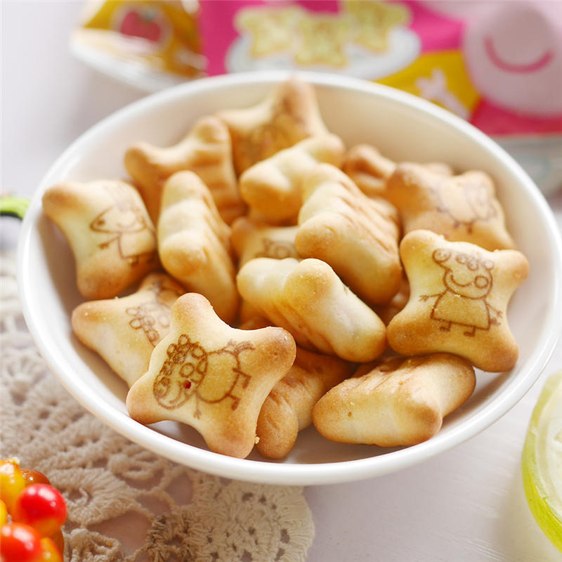 小猪佩奇注心饼干160g盒装草莓巧克力味夹心饼干儿童母婴零食批发