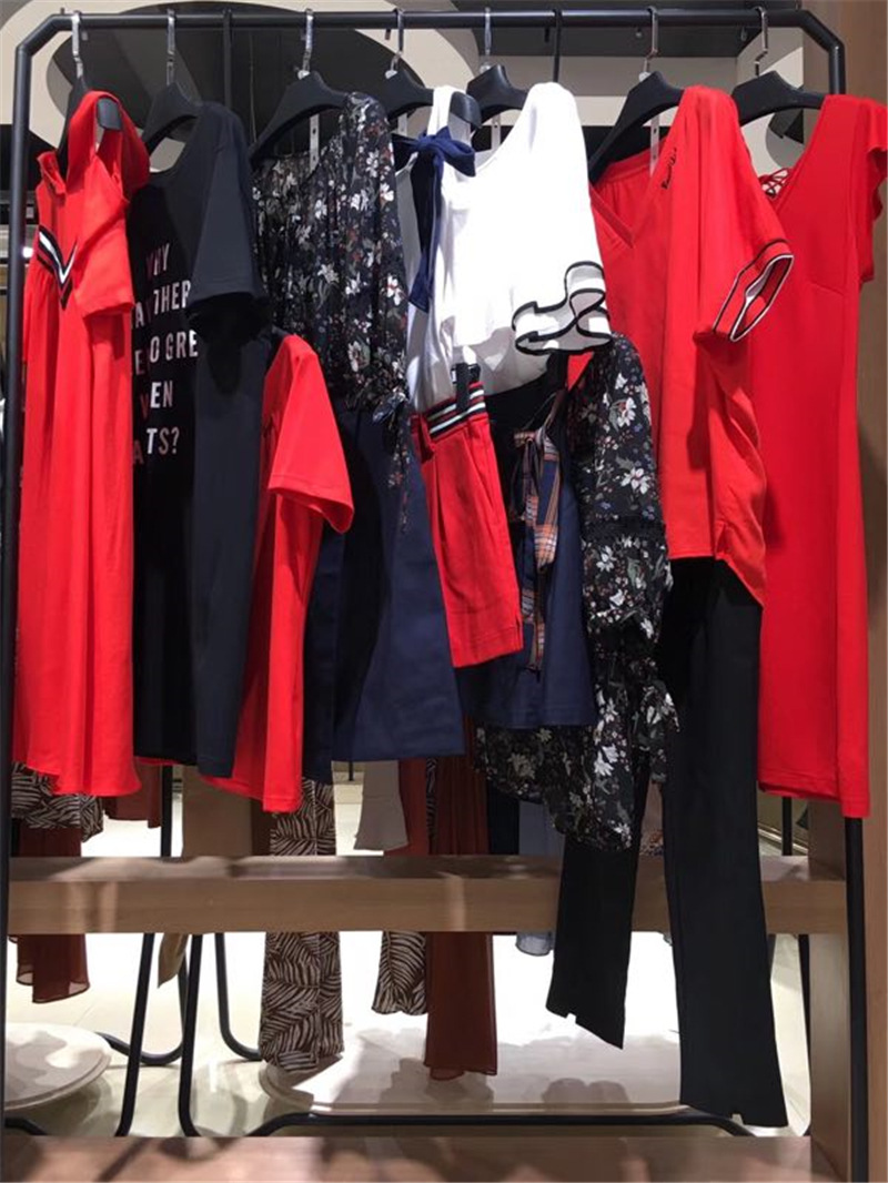 折扣女装尤西子v领雪纺衬衫女2022夏新款韩版职业装品牌时尚衬衣