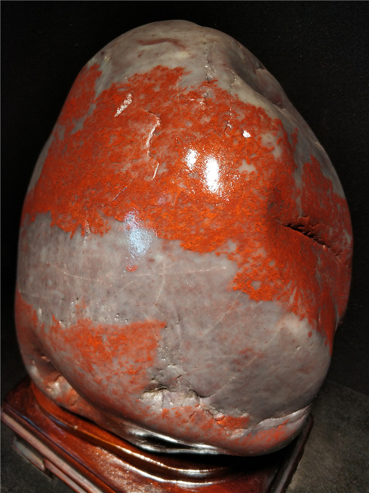 桂林鸡血玉红石头原矿