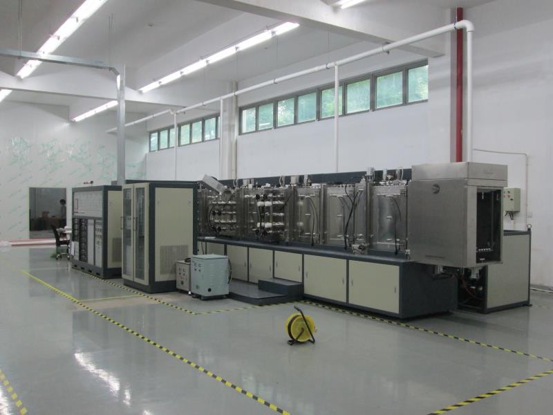 二手德国莱宝连续镀膜线,目前镀太阳能产品,可镀玻璃,光学膜