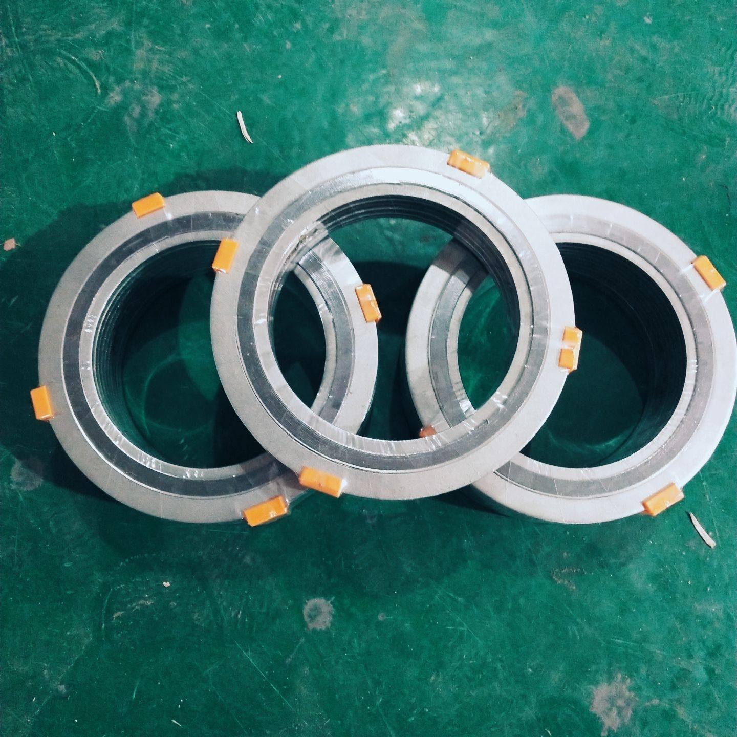 d型耐高压160公斤金属缠绕垫316l材质金属石墨缠绕密封垫片