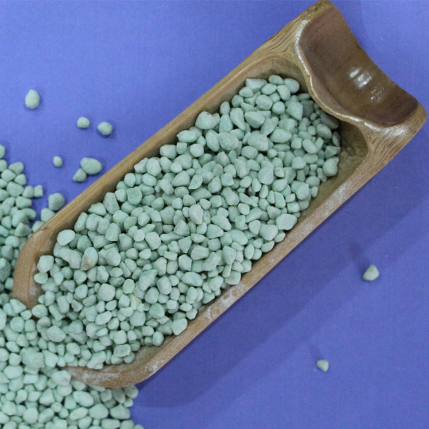 生产七水硫酸亚铁颗粒 农业级 24mm蓝绿色颗粒 农作物肥料