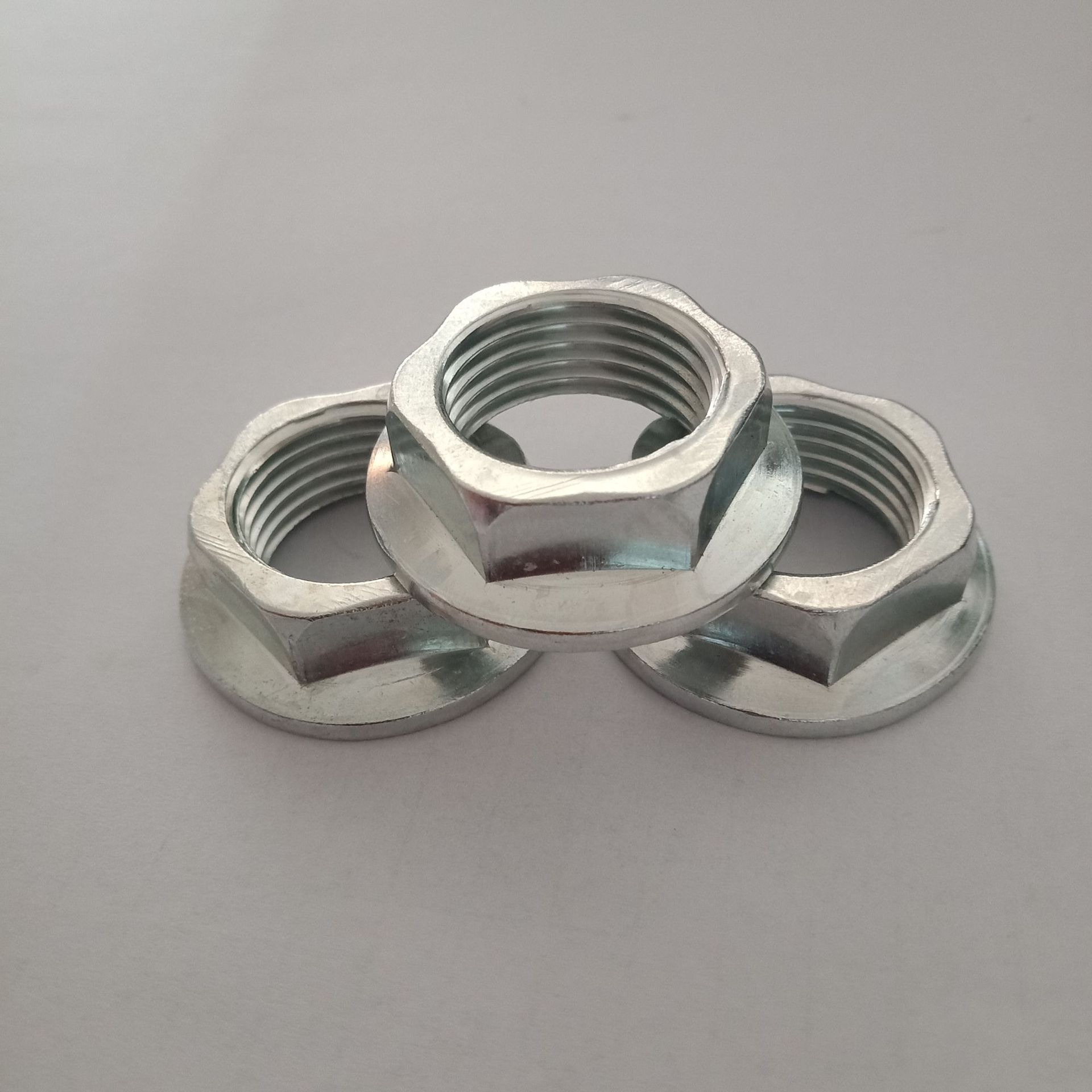 非标法兰螺母厂家 定制超薄加厚法兰螺母 各种扣距法兰螺母异形件