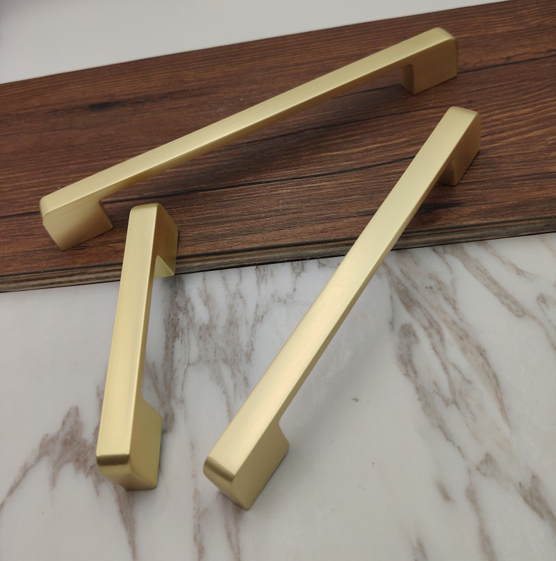 北欧风格金色柜门拉手美式轻奢橱柜抽屉单孔现代简约衣柜门把手