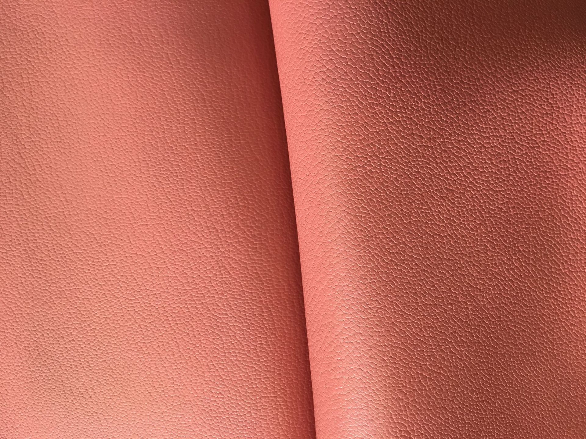 厂家批发真皮头层山羊纹牛皮箱包革鞋面革女包男包皮带钱包品牌皮