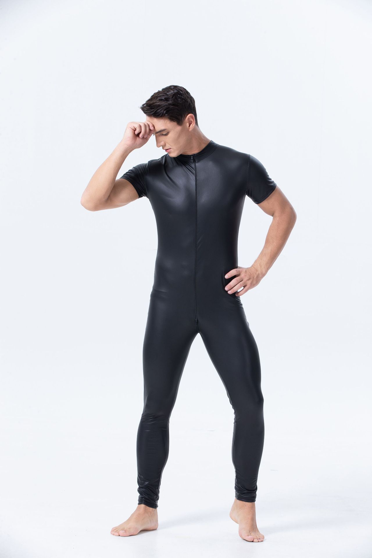 欧美性感男士紧身连体衣开裆夜店舞台ds演出服仿皮装漆皮双拉链头