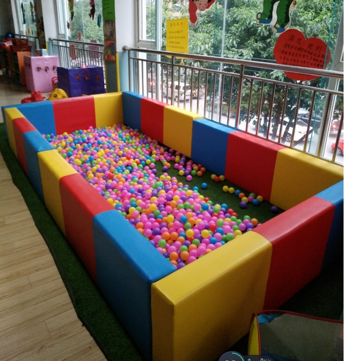 游乐园海洋球池围栏定制亲子园培训班大厅围栏球池软包围栏