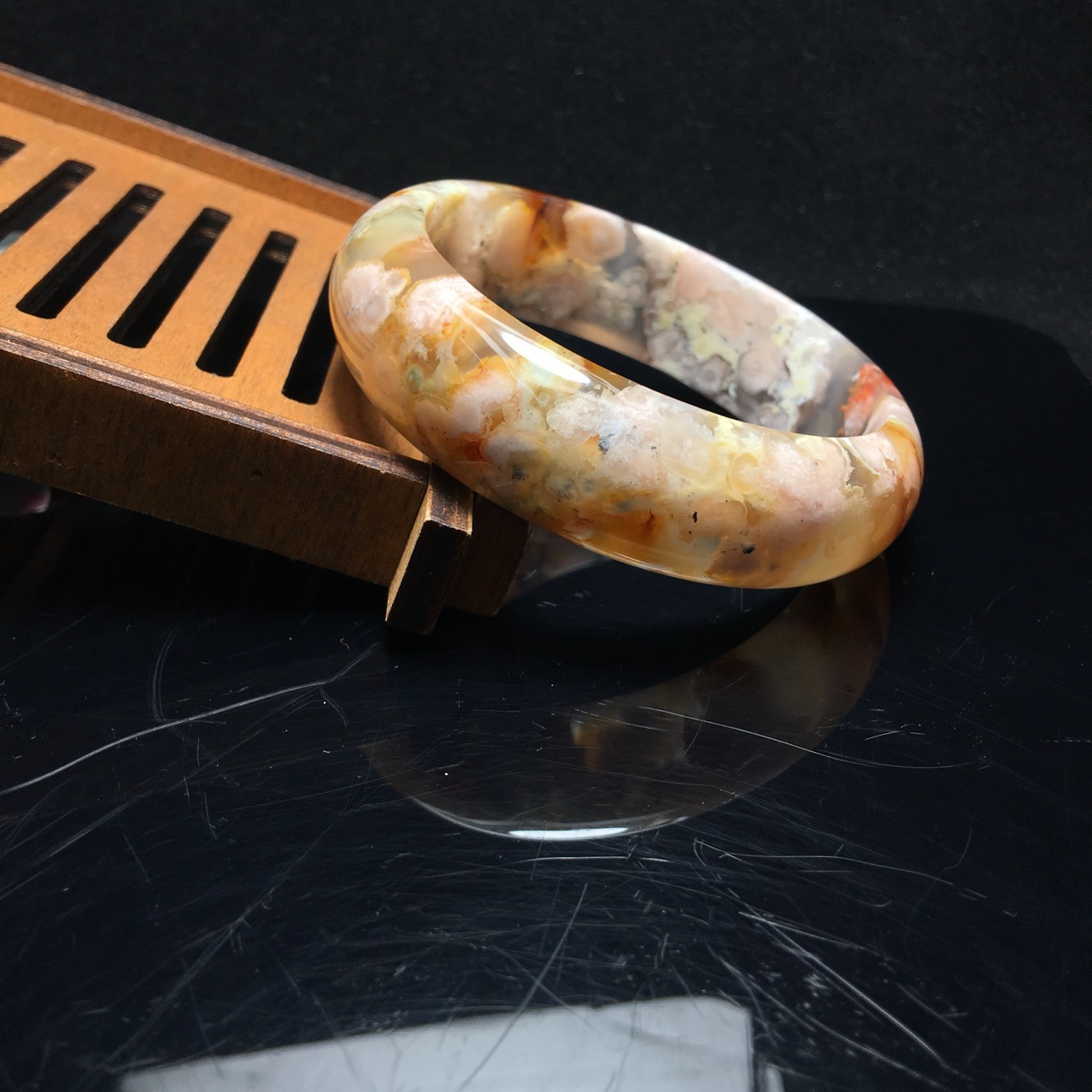 樱花玛瑙冰透焦糖飘龙纹手镯-阿里巴巴