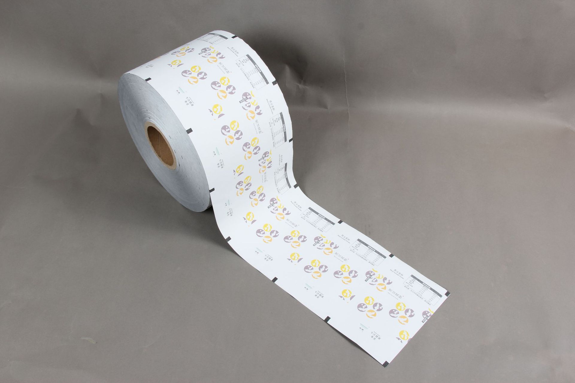 定制纸铝塑复合食品包装卷膜豆粉饮料冲剂自动包装机卷料纸袋