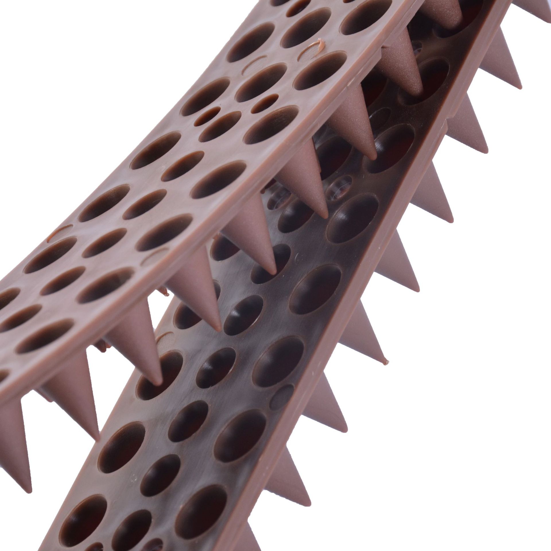 驱鸟刺现货秒发塑料尖头刺 阳台围栏驱动物神器屋顶防爬钉 防鸟刺