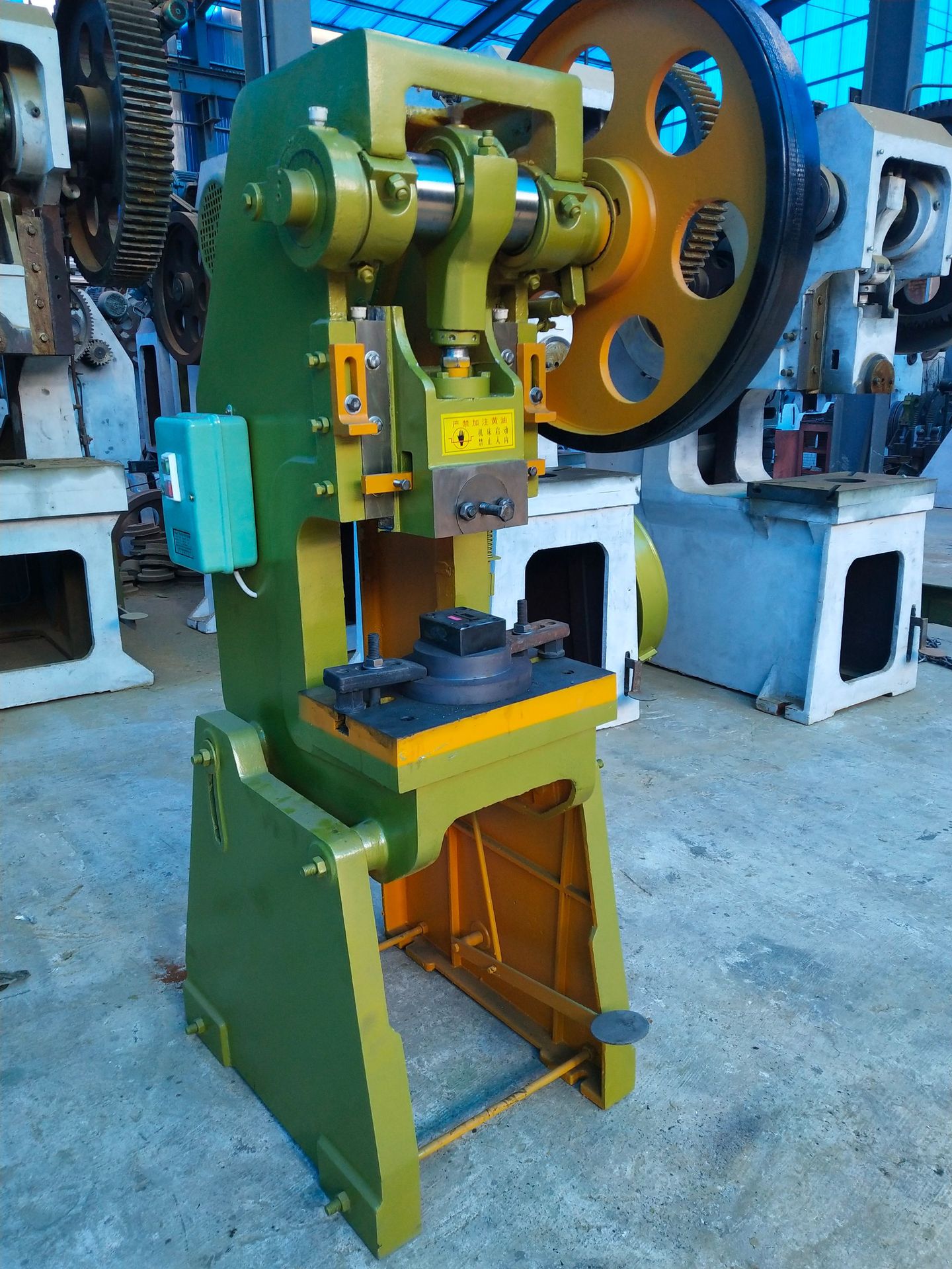 固定台式深喉冲床 12吨深喉冲床报价 山东淄博深喉固定台冲床厂家