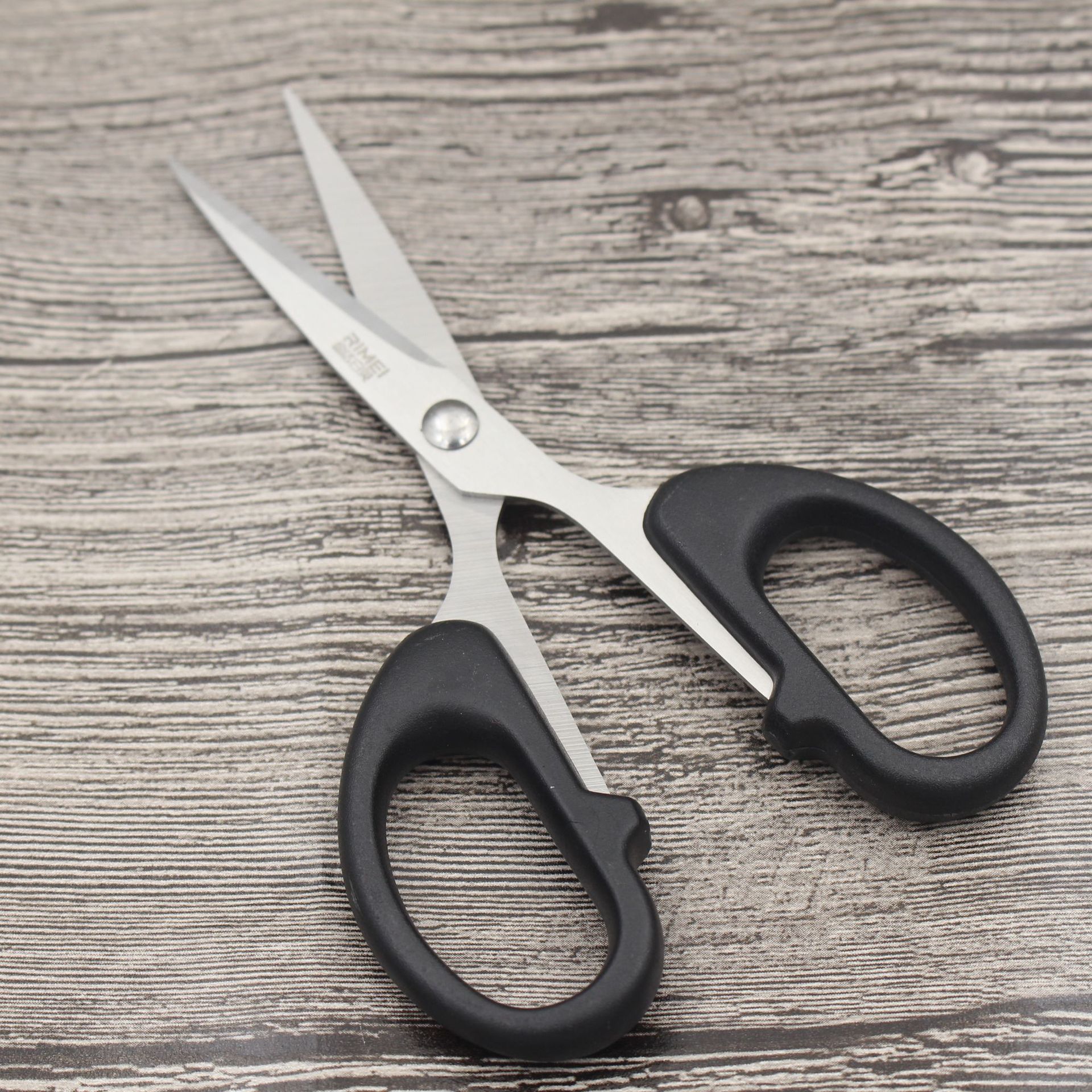 批发金达日美家用剪 文具剪 办公用剪 黑色塑柄剪刀 s003a