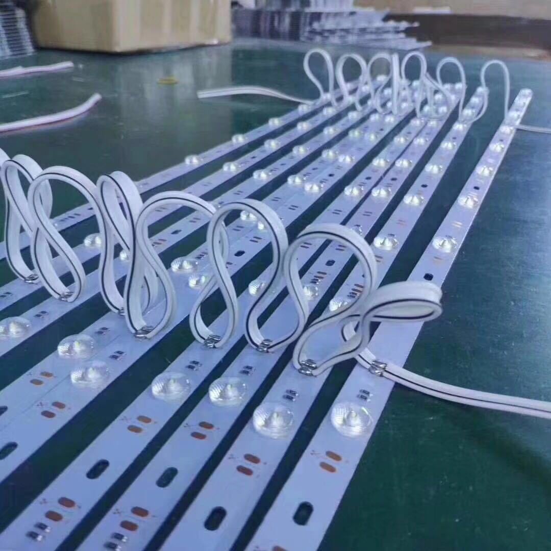 广告灯箱软膜天花背光源透镜硬灯条 高亮3030led漫反射卷帘灯