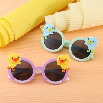 儿童眼镜太阳镜防紫外线宝宝墨镜可爱卡通小鸭子偏光玩具眼镜批发