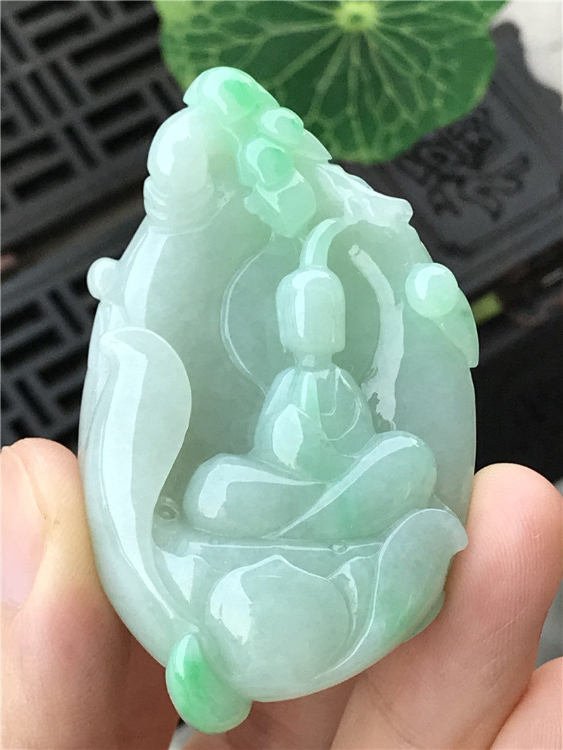 天然缅甸a货特色巧雕芙蓉种水润翡翠无相观音佛吊坠男女精美挂件