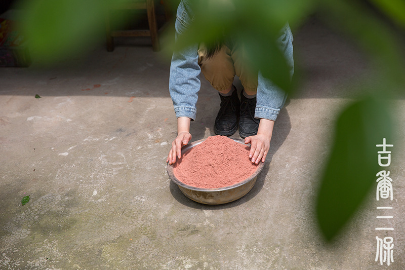 吉香三保牌制香原料120目红柏粉合香用细红柏木粉柏树红芯粉