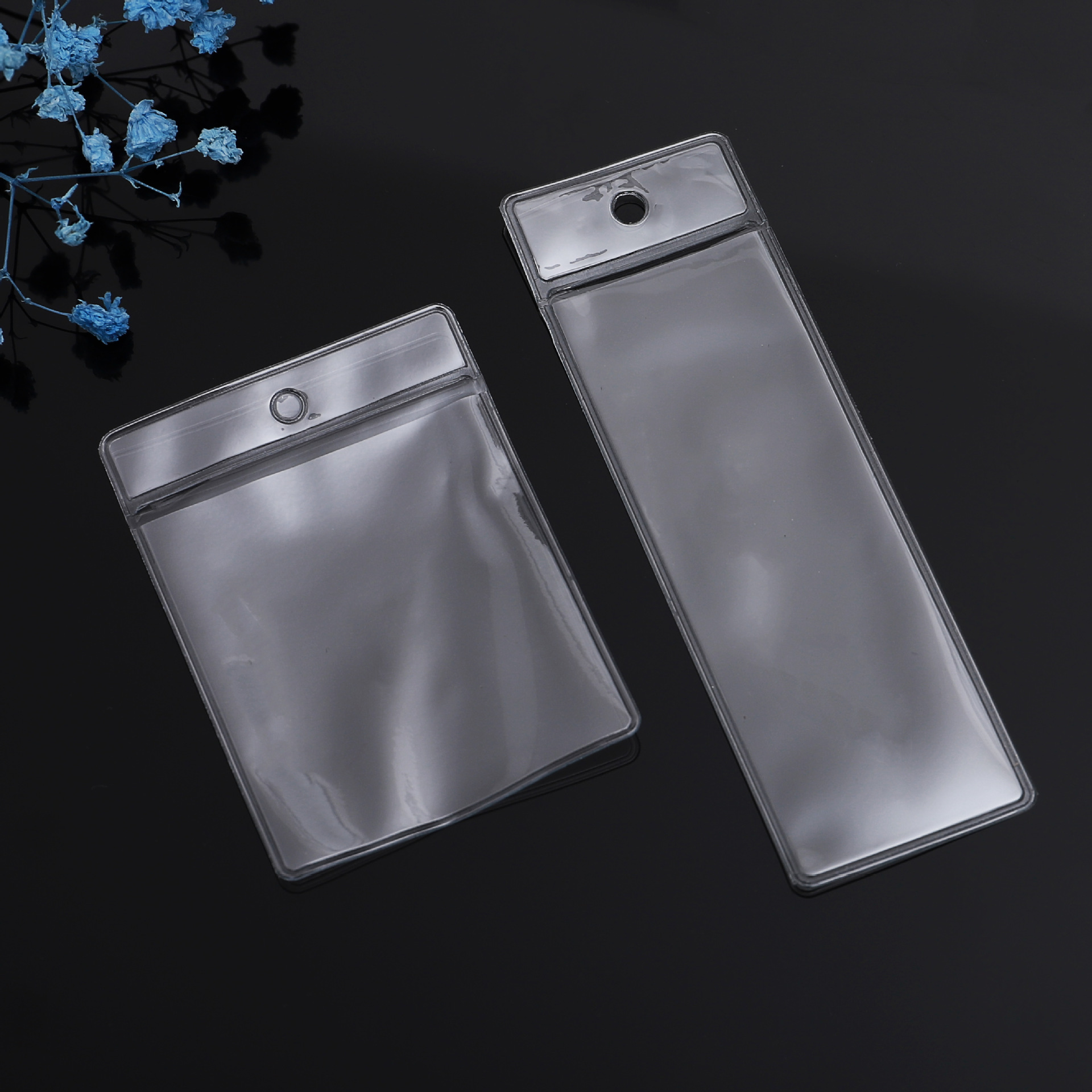 空白pvc吊牌小袋子 装服装商标领标挂牌 opp透明袋塑料软袋