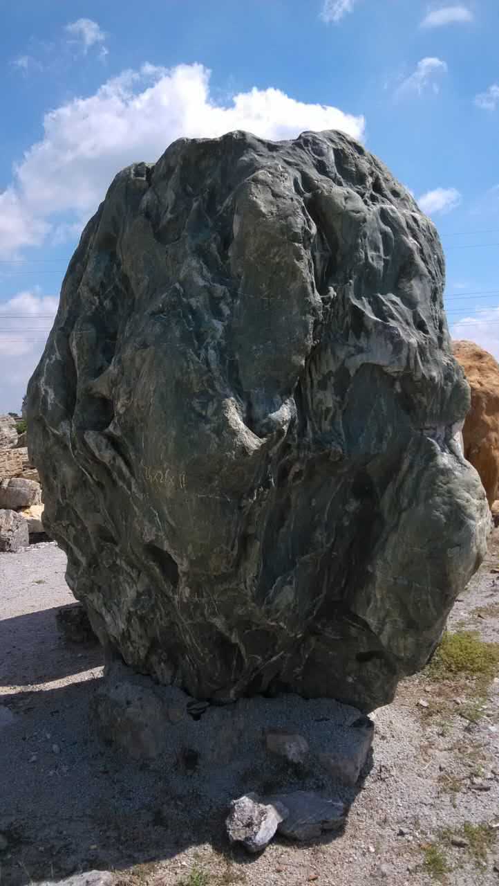 富贵绿景石 园林景观石水冲绿假山造景观赏石 别墅庭院富贵绿石材