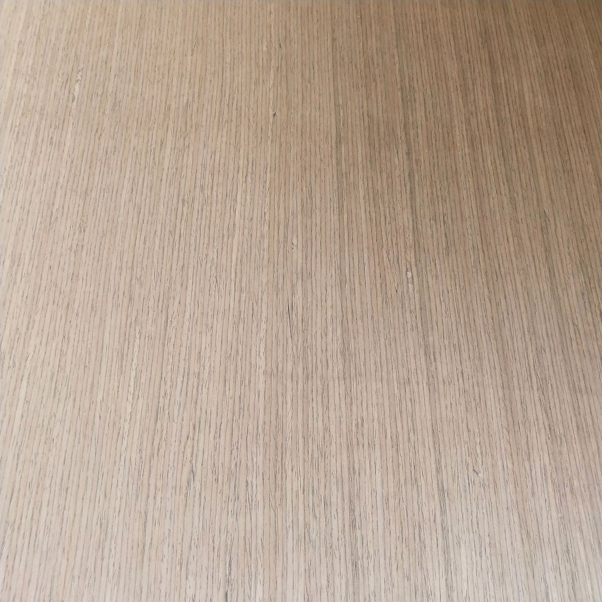 厂家供应 黑胡桃直纹胶合板 家居装修成品木饰面板 大量贴面板