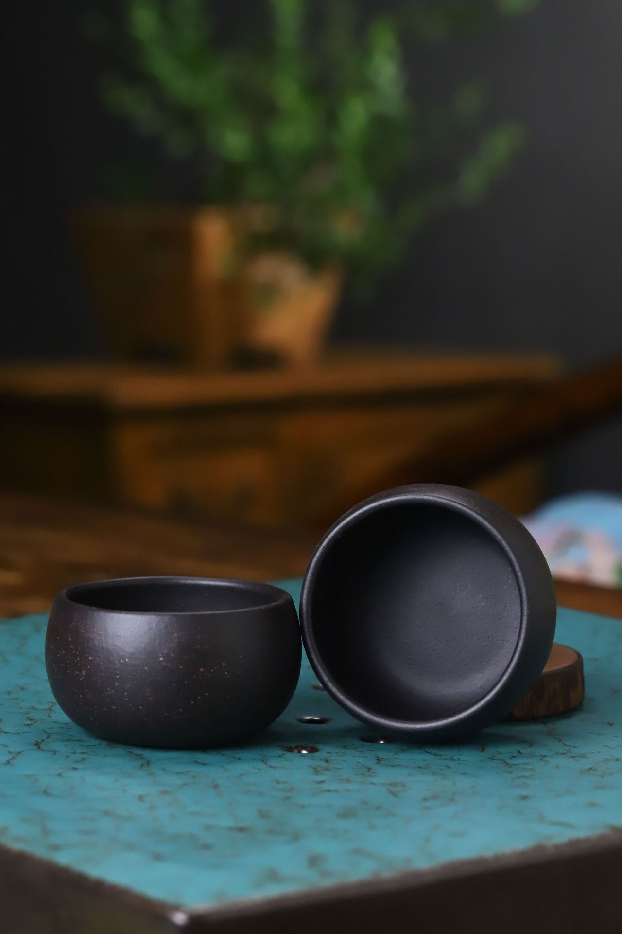 宜兴紫砂品茗小杯原矿黑朱泥水缸小杯主人杯厂家直销定制一件代发