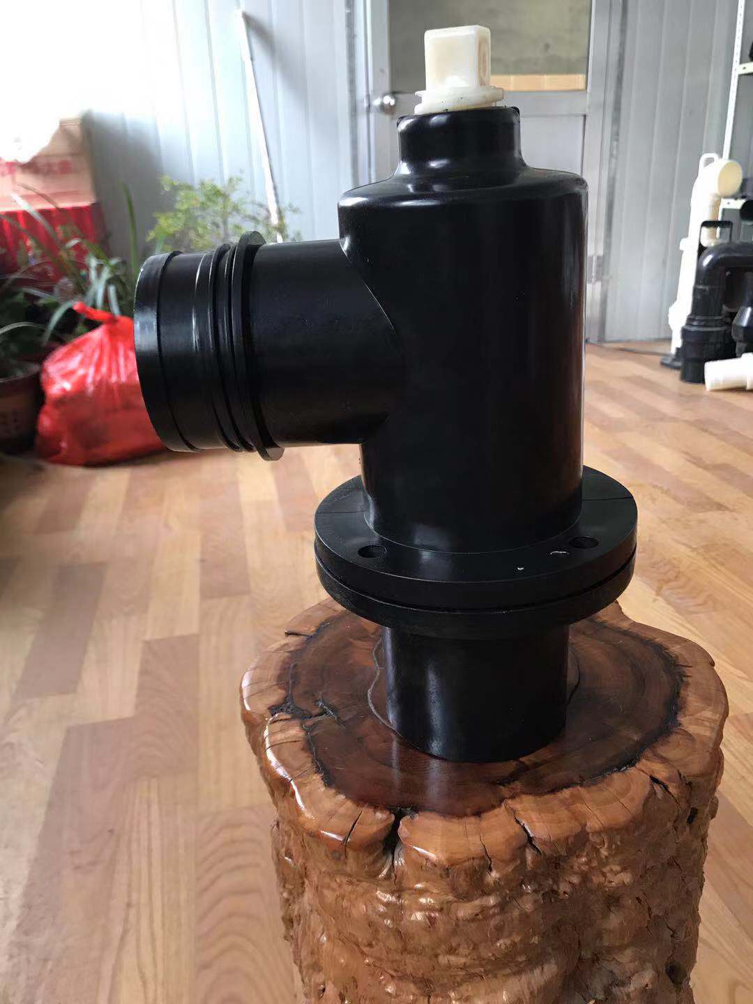 盛世润禾生产各种出水口给水栓pe出水口pvc出水口欢迎选购