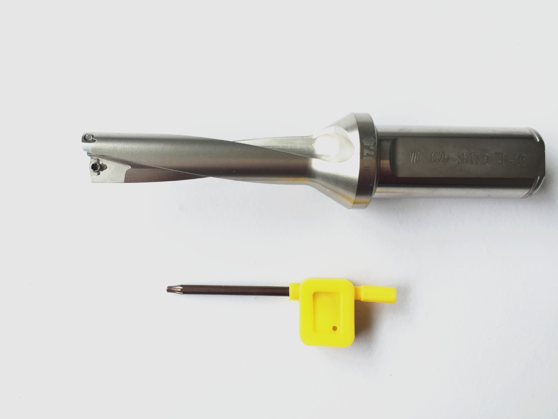 u钻快速钻头车床用数控车暴力钻sp平底喷水钻头wc刀片10-70mm刀柄