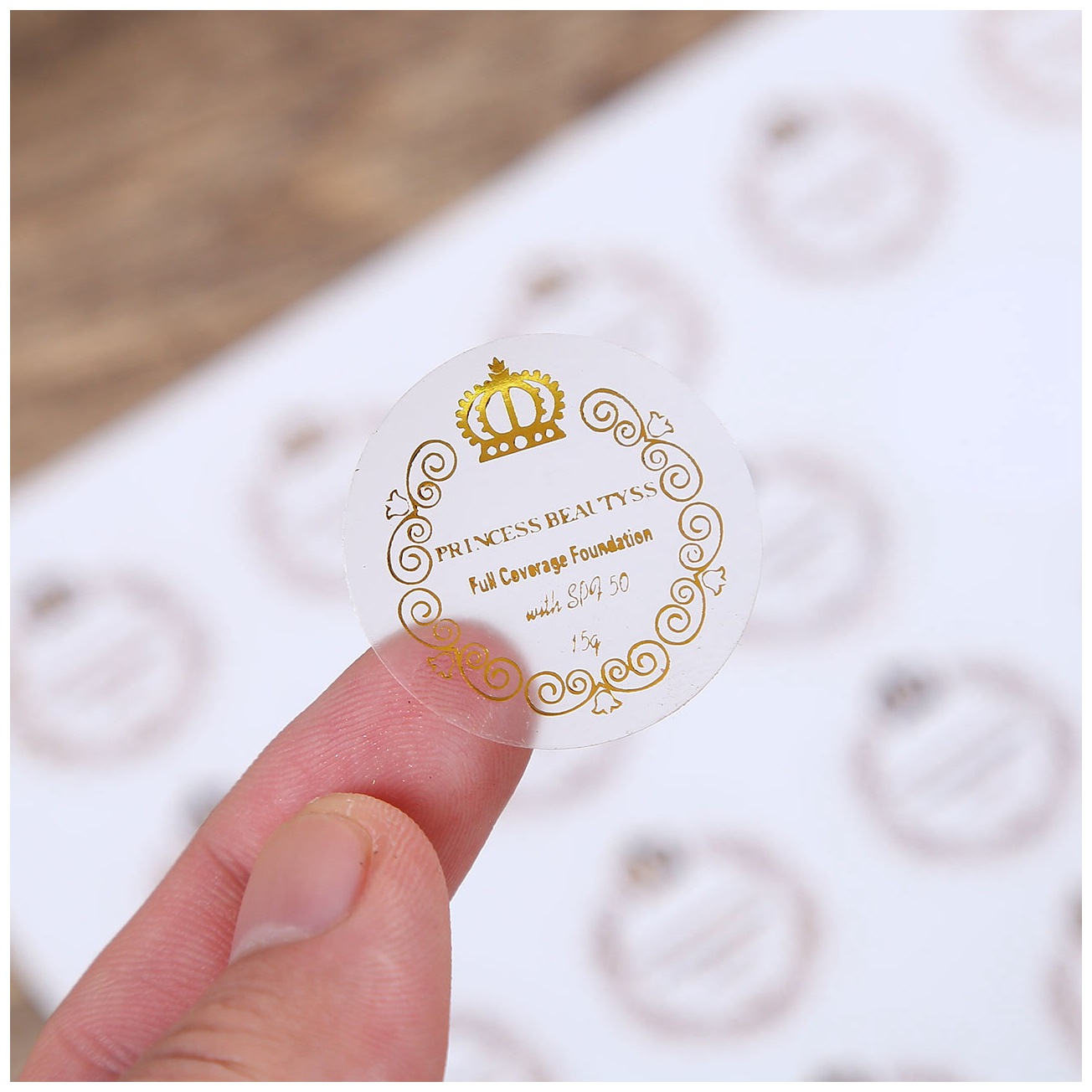 透明不干胶标签定做pvc商标二维码贴纸牛皮纸彩色封口贴印刷logo