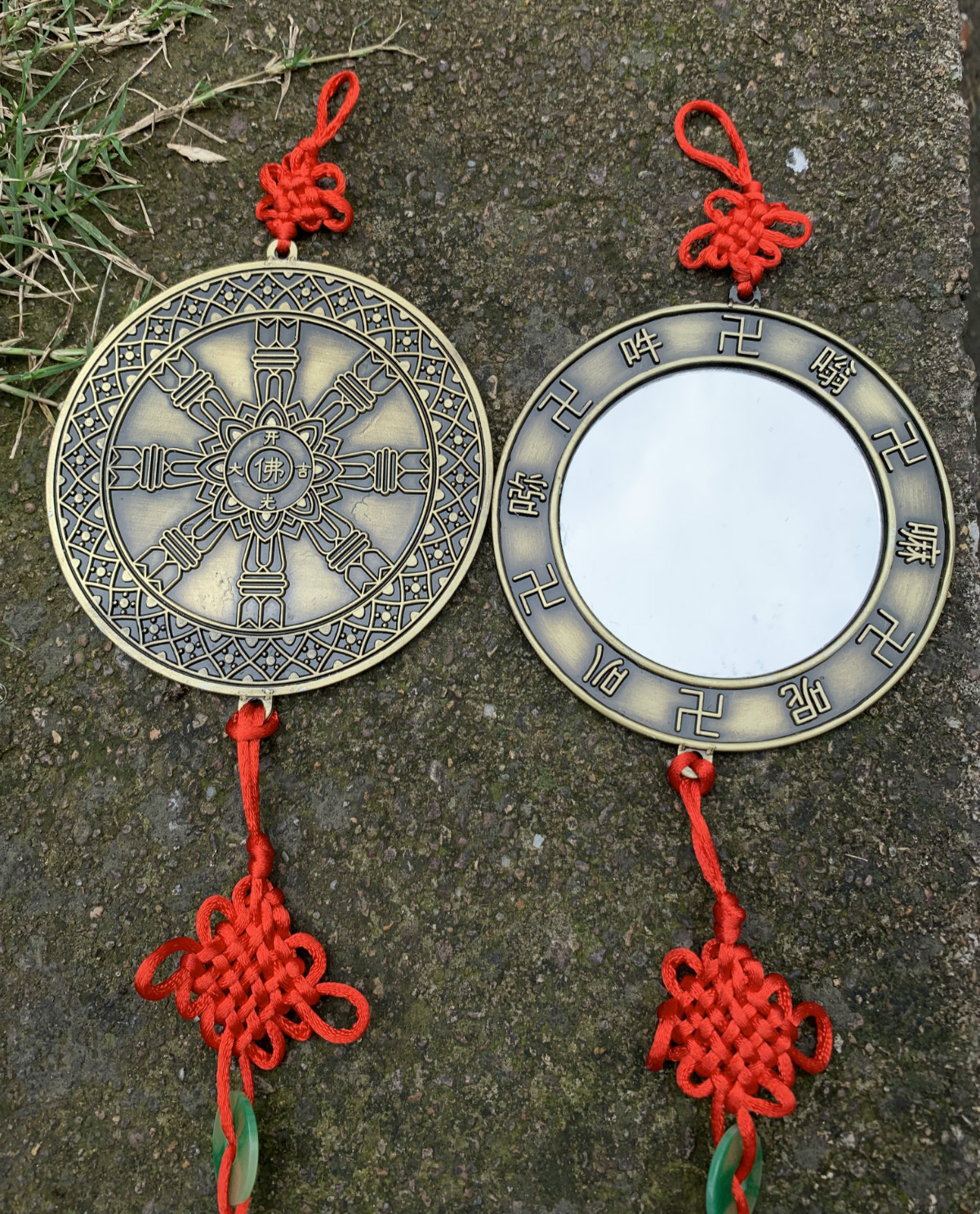 厂家直供阿弥陀佛圆形八卦镜十二生肖太极阴阳寺庙风水法器摆挂件