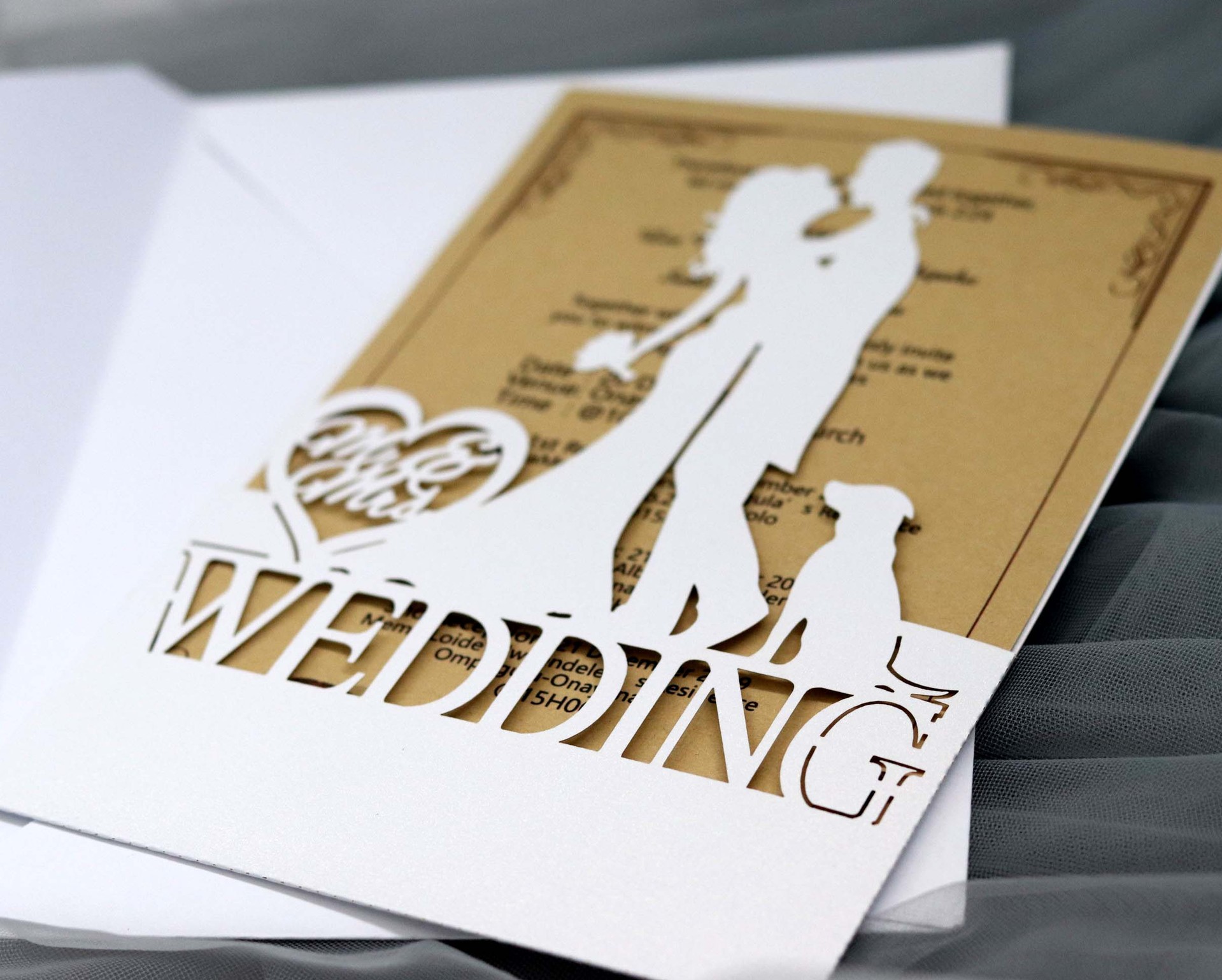 爱人情侣贺卡镂空婚礼请柬请帖结婚请柬商务邀请函定制