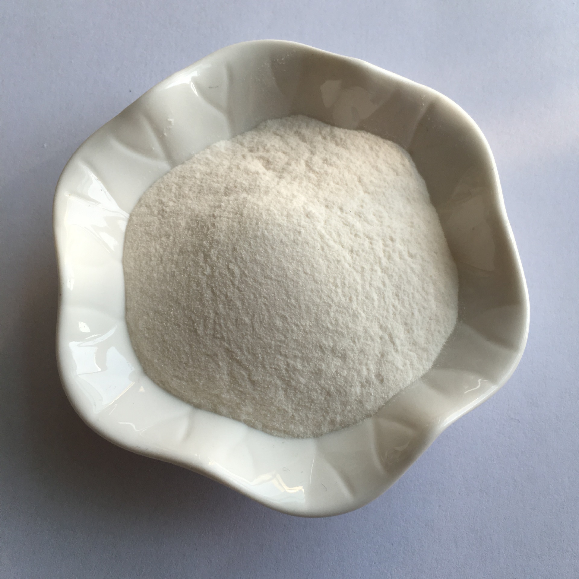 有机膨润土 膨润土增稠剂悬浮剂粘结用膨润土耐酸碱改性膨润土