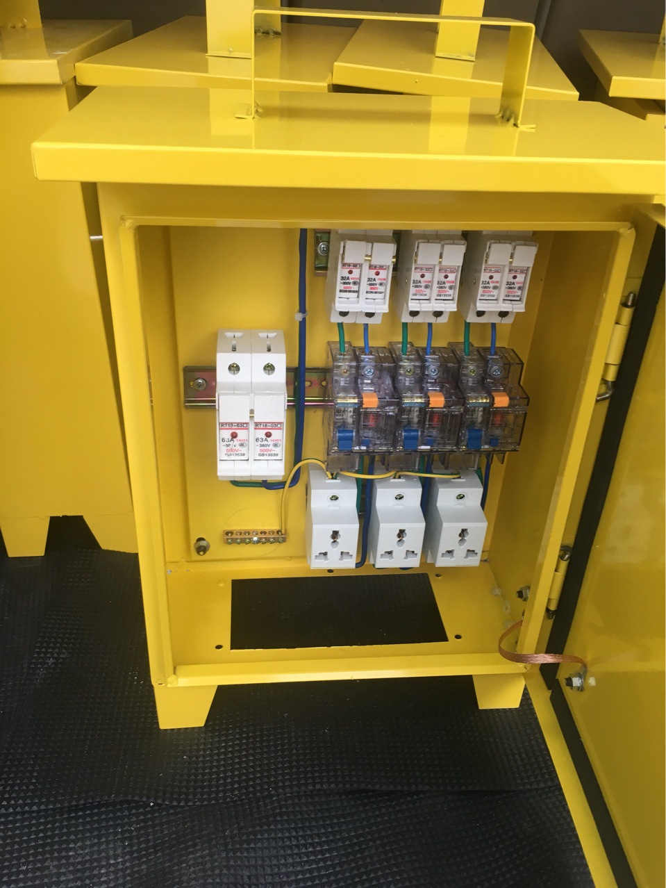 工地临时三级配电箱一级二级手提移动力照明户外防雨开关配电箱柜