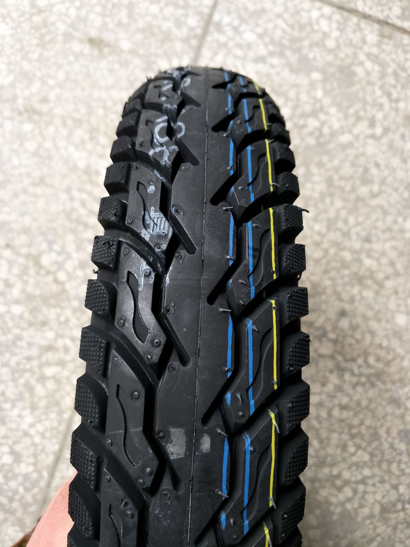 吉路尔真空外胎电动车狼图全型号加厚耐磨轮胎