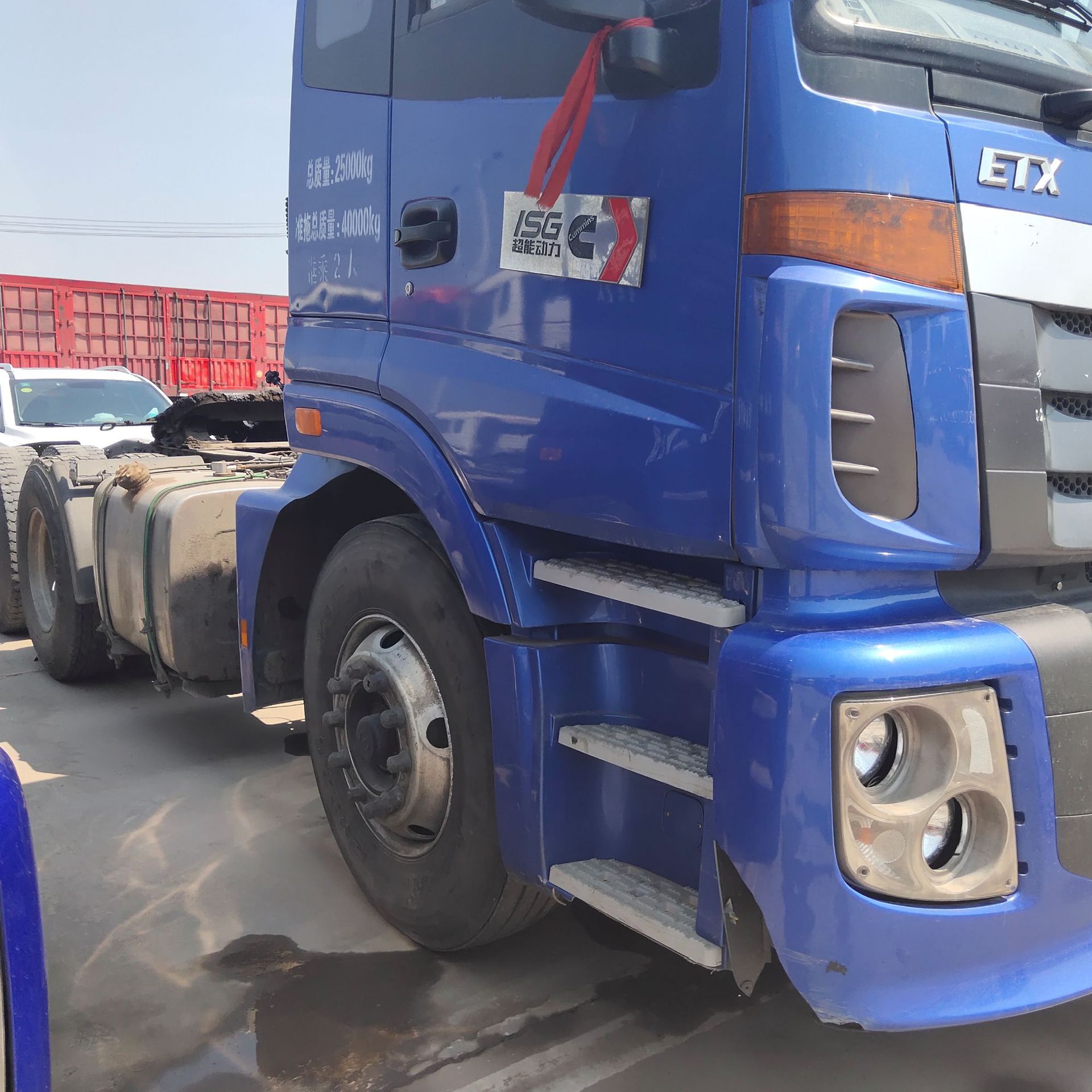 出售二手牵引大货车头 德龙重卡牵引车头 国五半挂牵引头 可分期