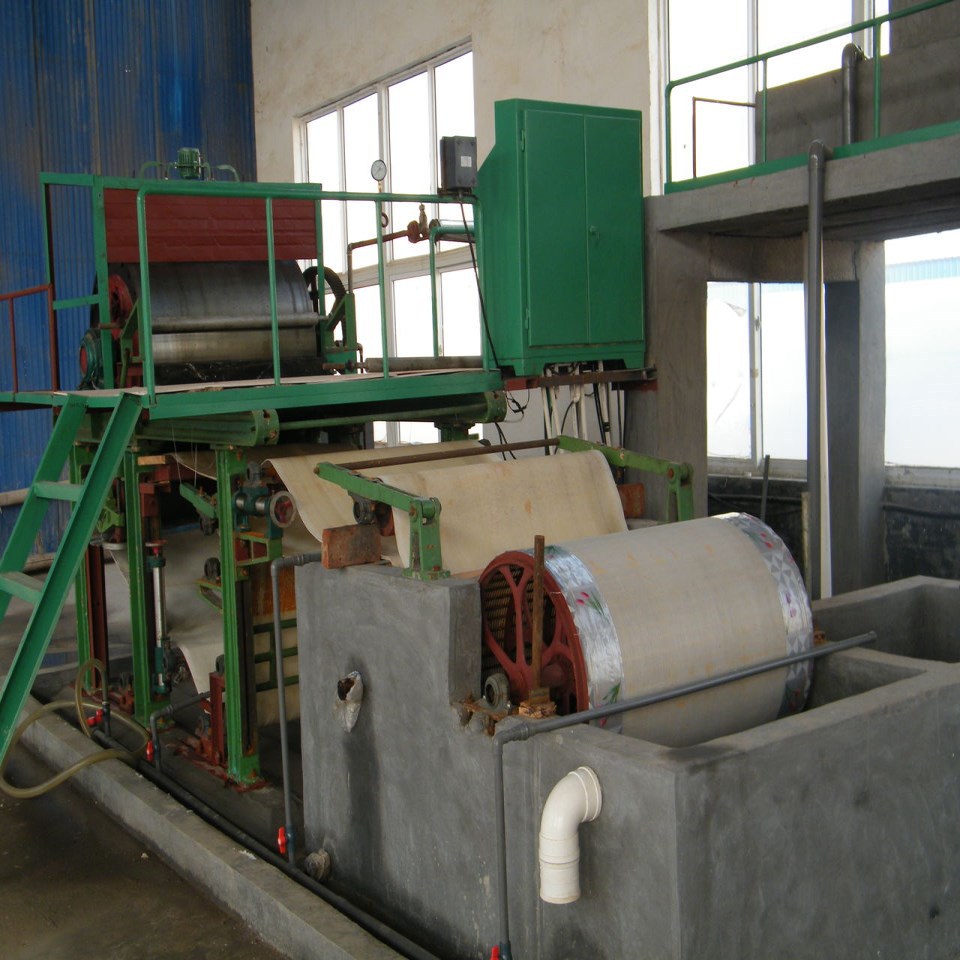787-1092小型烧纸造纸机 迷信纸造纸机械 金陵机械质量保障