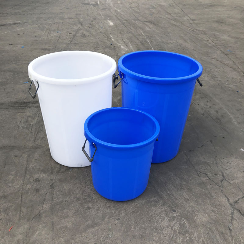 厂家直销100l塑料铁炳水桶塑料水桶塑料桶家用水桶户外水桶提桶
