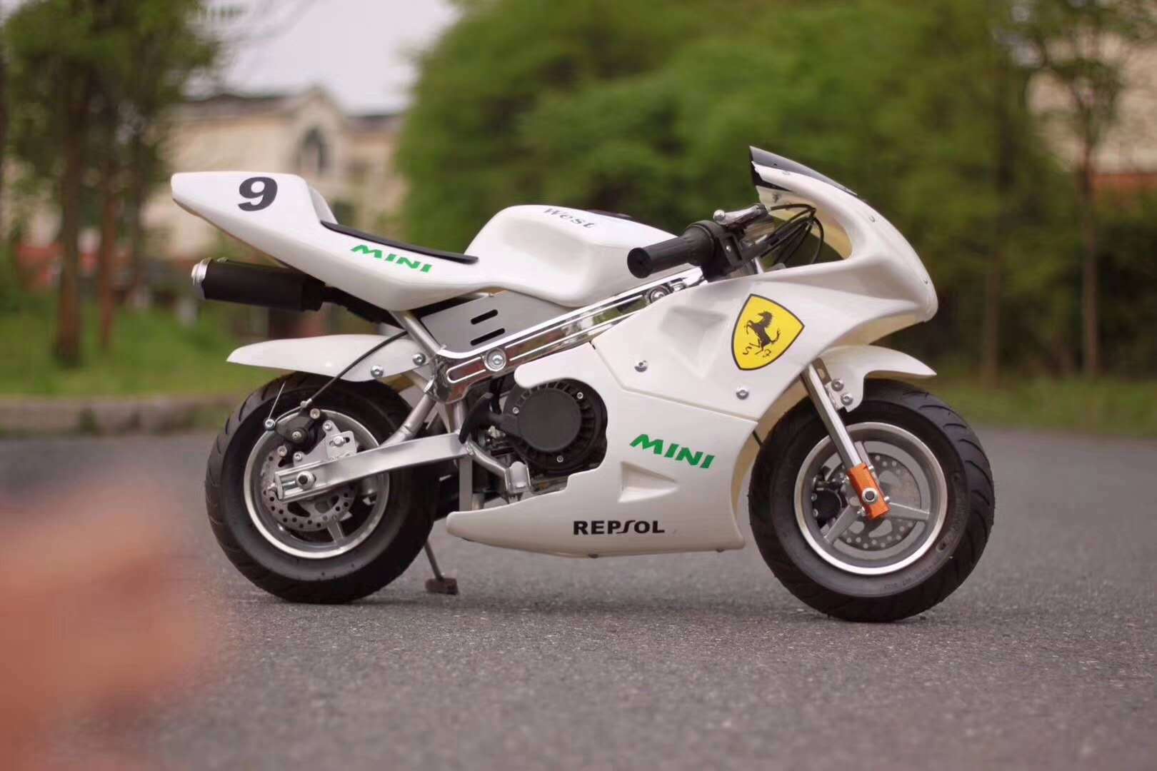 时尚新款49cc迷你小跑车 二冲程易拉电启动摩托车 小跑小型趴赛摩