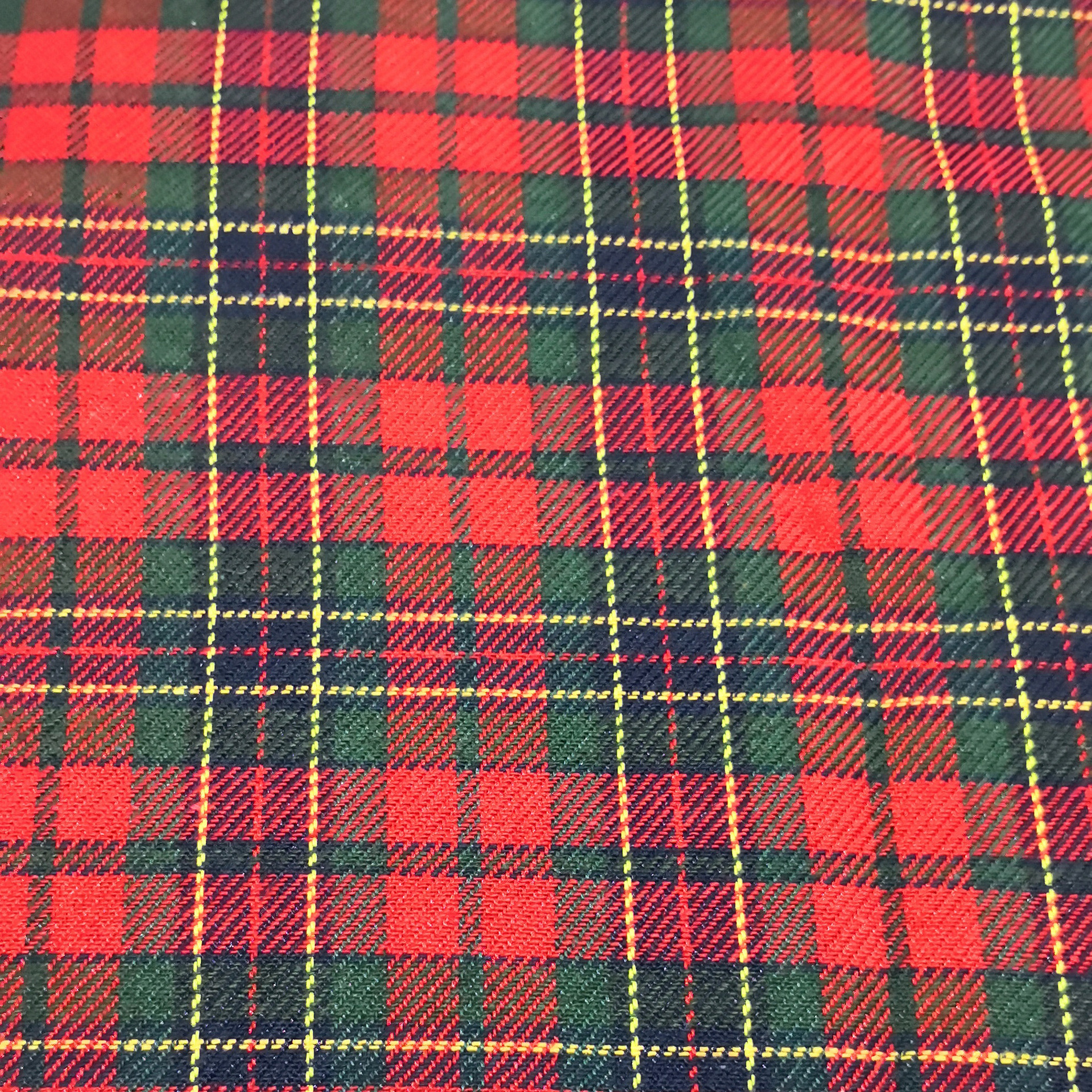 现货供应圣诞斜纹红绿格子布料 校服校裙园服百褶裙领带面料 批发