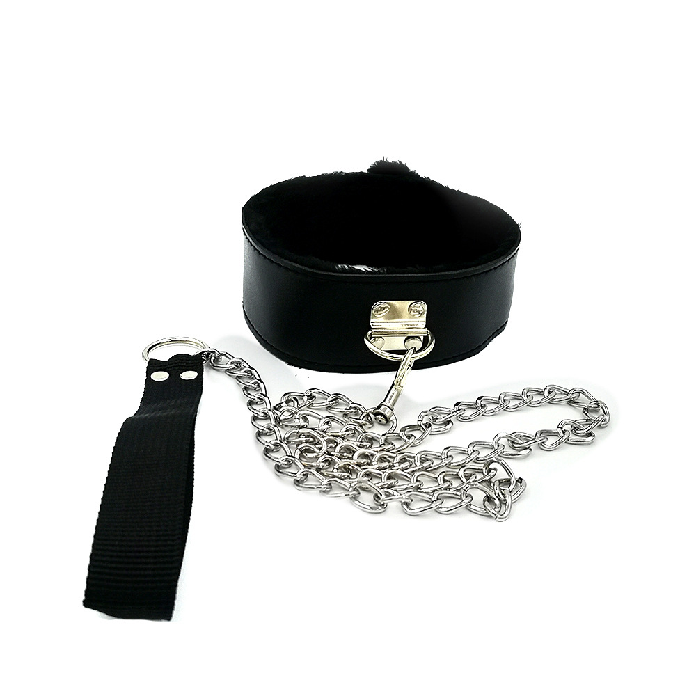 情趣毛绒颈套另类束缚项圈狗链铁牵引厂家现货批发成人用品直销