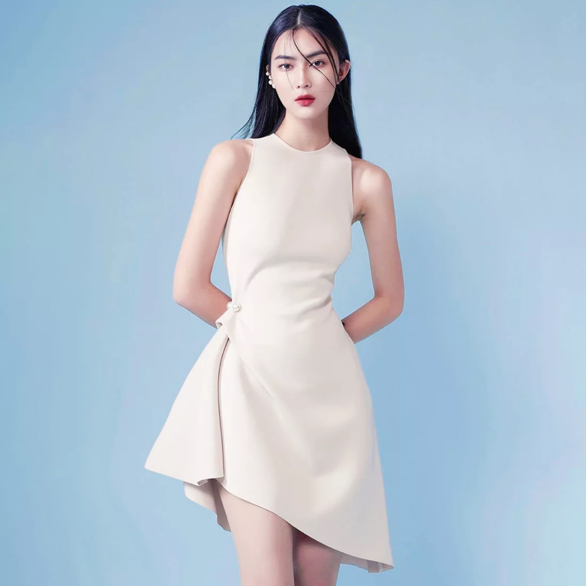 2019春季圆领收腰显瘦钉珠连衣裙不规则下摆宴会派对小礼服64687