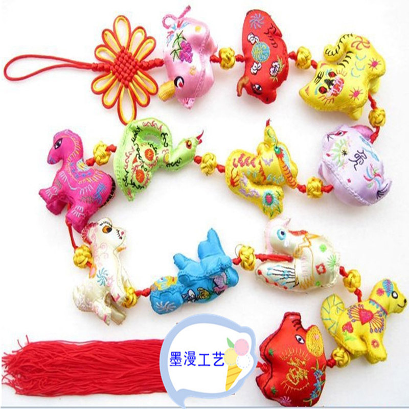 立体布艺刺绣十二生肖挂饰 中国结挂件 商务礼品 台湾新加坡热卖