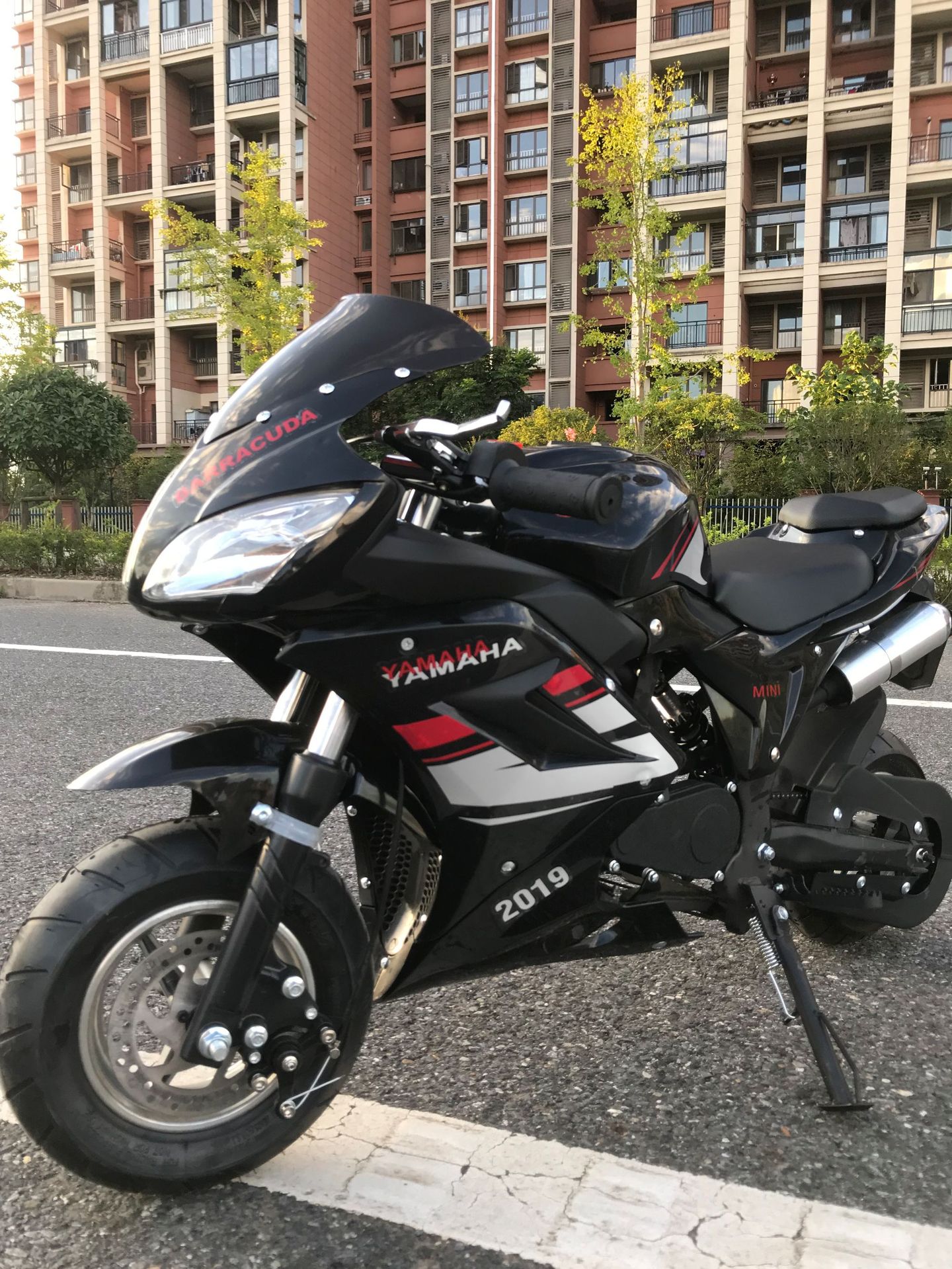迷你中型跑车 两轮小型摩托车 迷你公路赛 迷你摩托车49cc 中配
