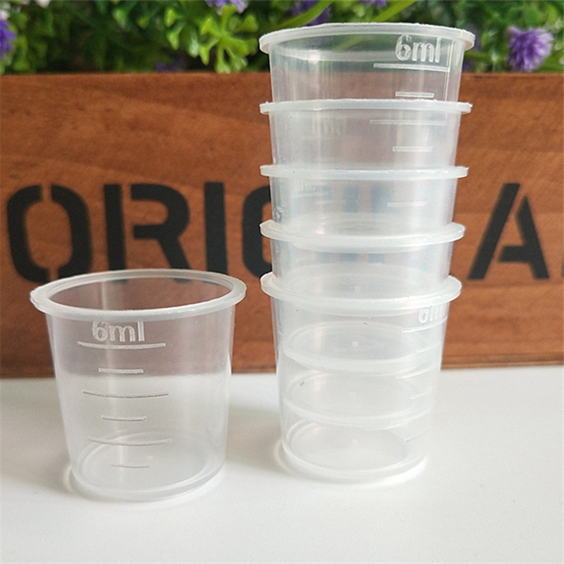 现货6ml量杯 6毫升塑料杯子 pp小量杯 透明杯子 实验室专用刻度杯