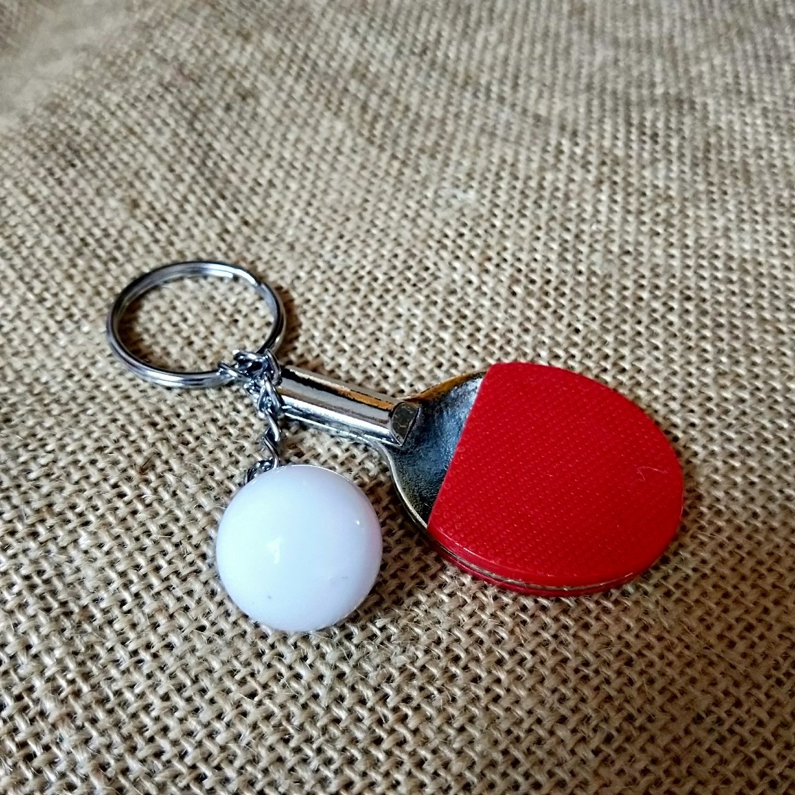 创意仿真乒乓球钥匙扣挂件运动礼品球拍挂饰小礼品跨境商品体育